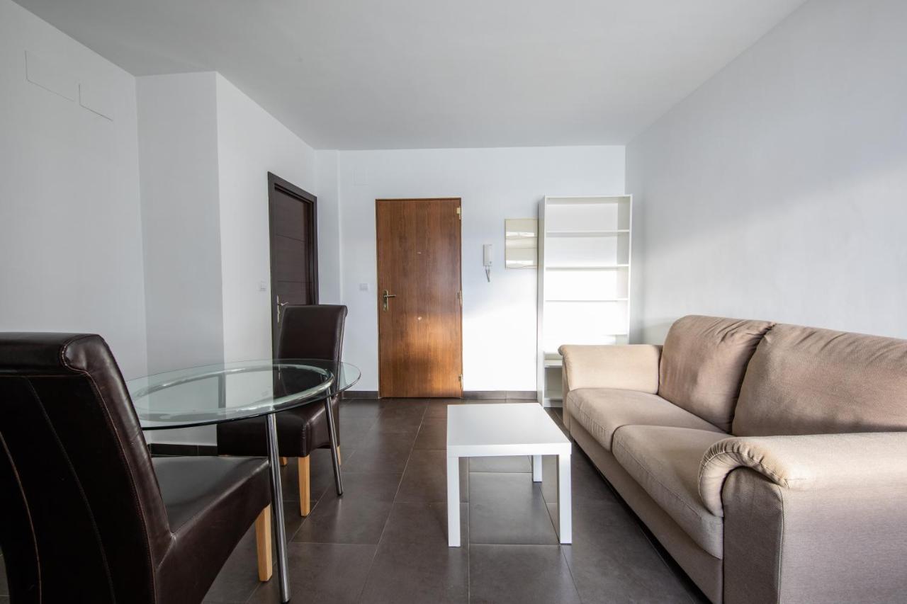 Fun Building Flats By Homeabout Málaga Extérieur photo
