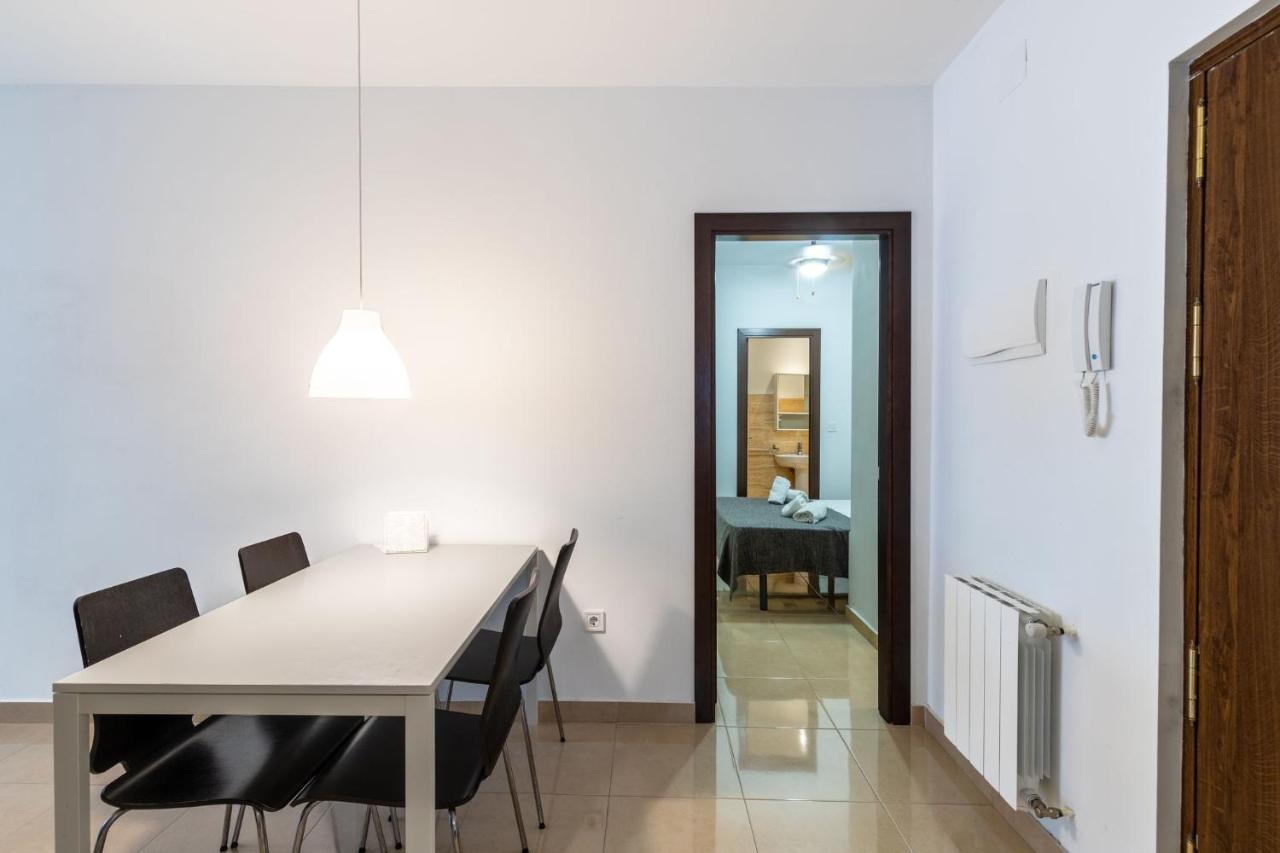 Fun Building Flats By Homeabout Málaga Extérieur photo