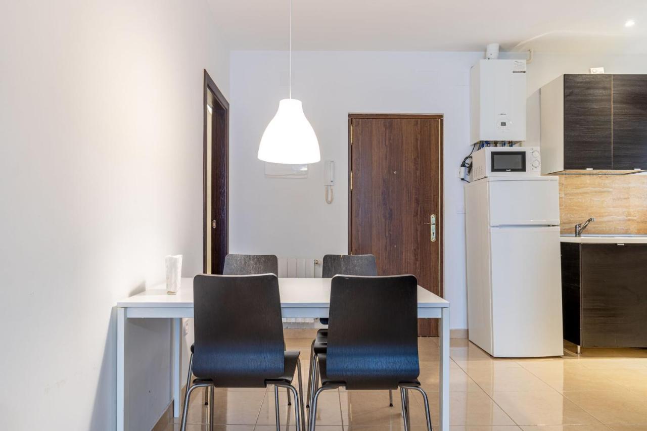 Fun Building Flats By Homeabout Málaga Extérieur photo