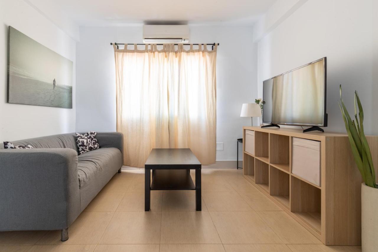 Fun Building Flats By Homeabout Málaga Extérieur photo