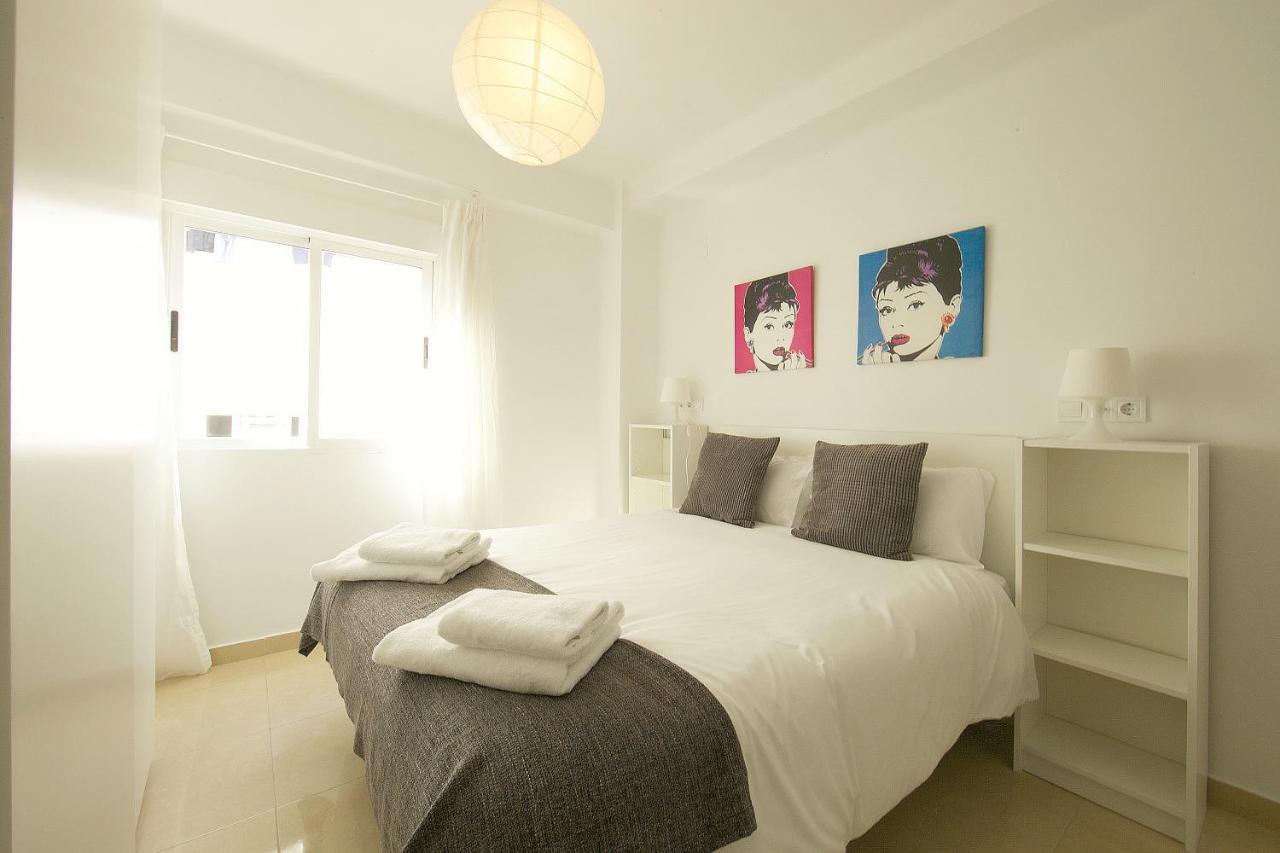 Fun Building Flats By Homeabout Málaga Extérieur photo